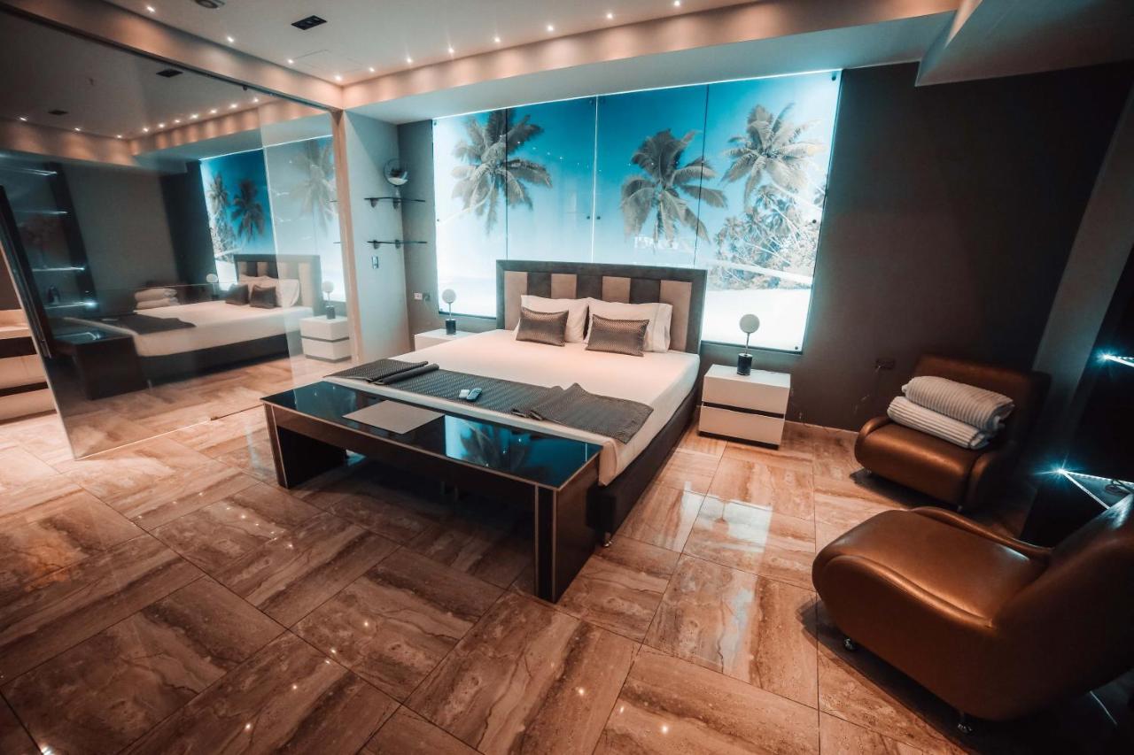 1million Luxury Medellín