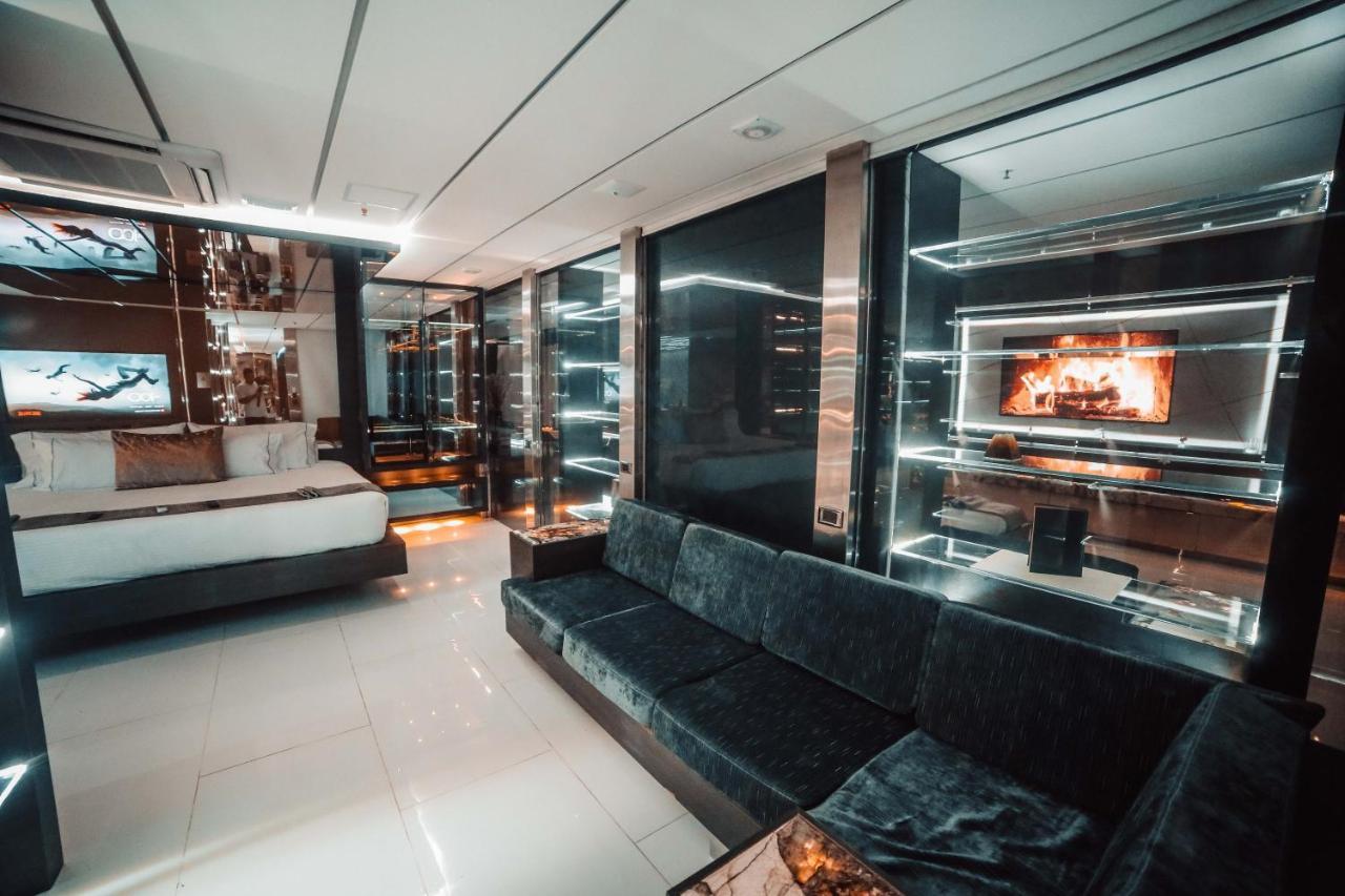 1million Luxury Medellin