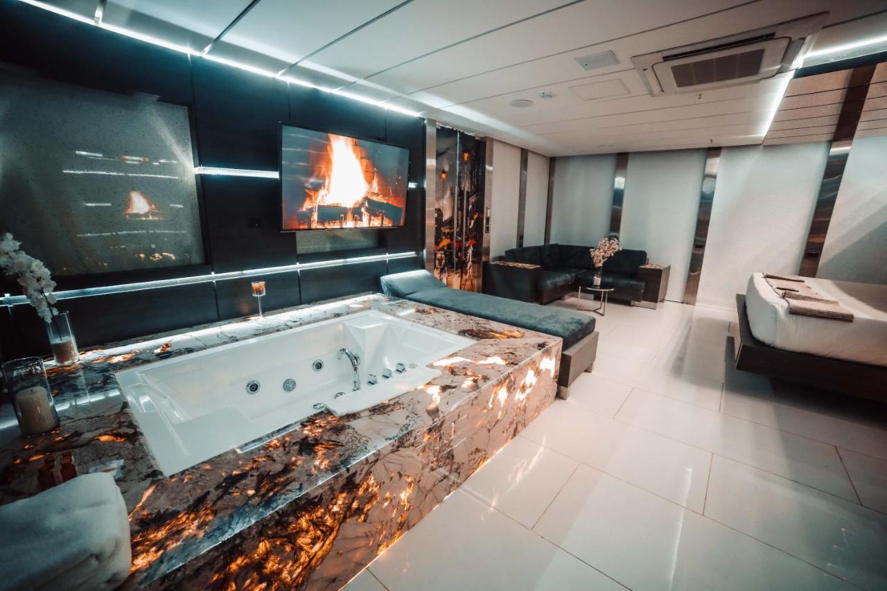 1million Luxury Medellin